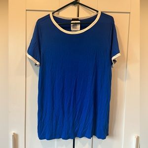 NWT Blue and White Trim Short Sleeve Shirt